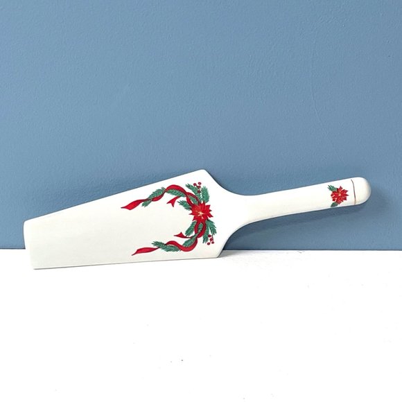Vintage NEW Fairfield Porcelain, Poinsettias‎ & Ribbon, cake plate with server. - Picture 3 of 5